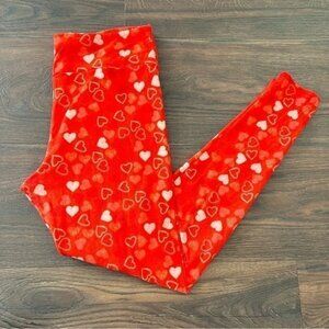 Lularoe TC leggings red hearts design